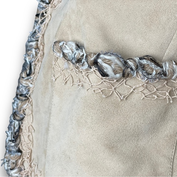 Chanel 2011 Cruise/ Resort Lambskin Bolero Runway Look #60 - Picture 11 of 16